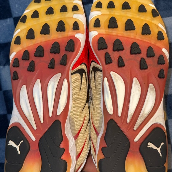 Puma Sneakers in Red and Tan - Picture 5 of 7